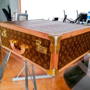 1950’s suitcase -LV